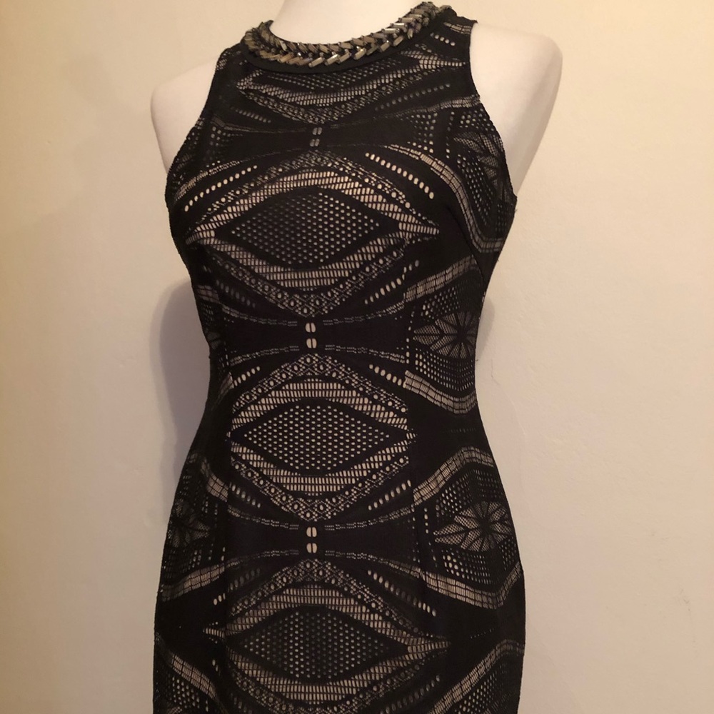 Maggy London Black Jewel Neckline Cocktail Dress - Picture 6 of 12